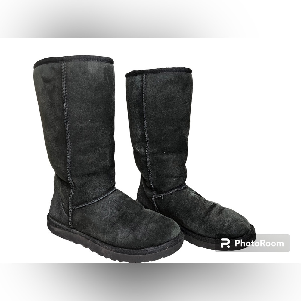 UGG Classic Tall Suede Boots in Black Size 7